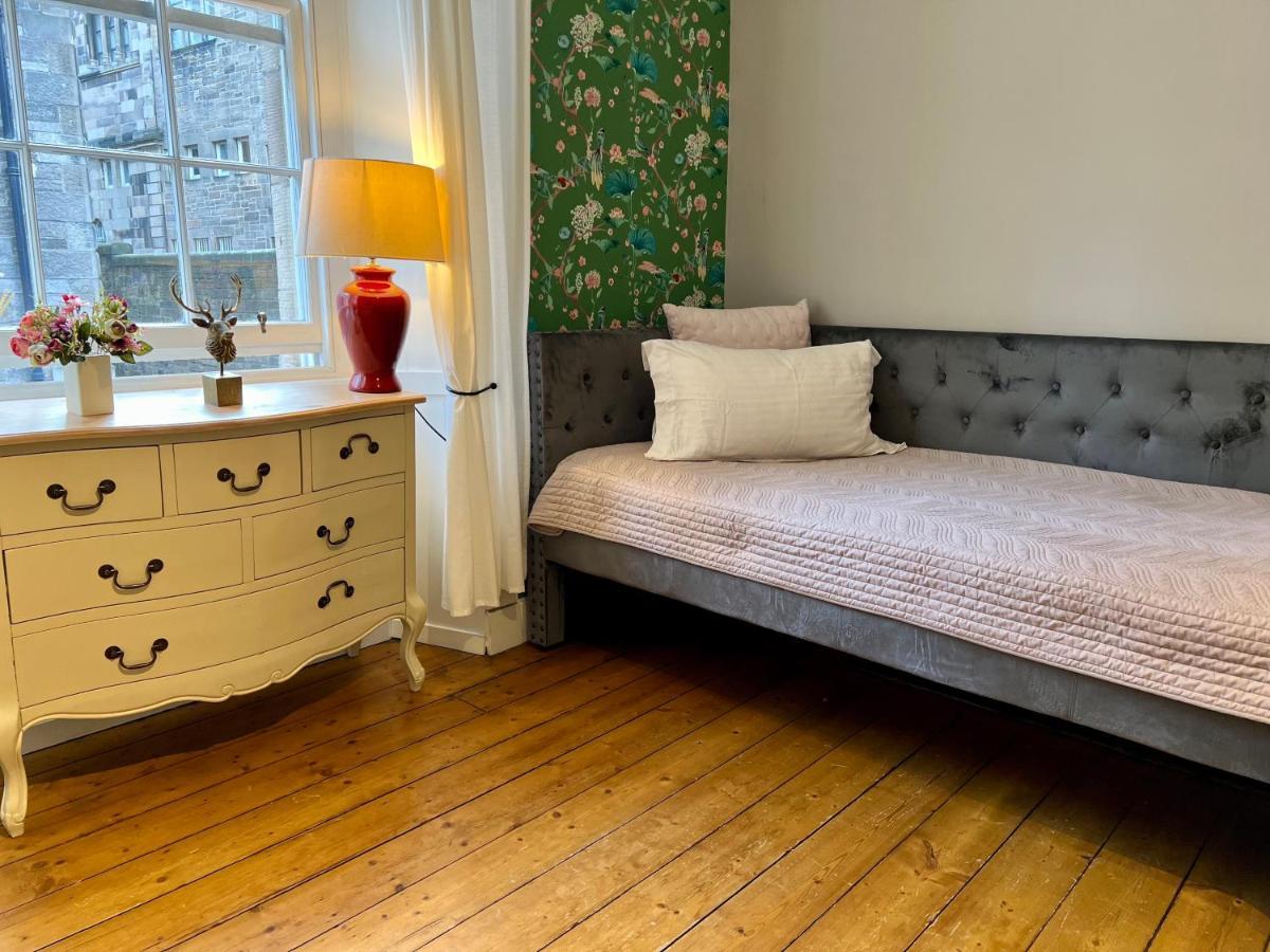 Old Town Centre Apartment 5 Mins To Edinburgh Castle Εξωτερικό φωτογραφία
